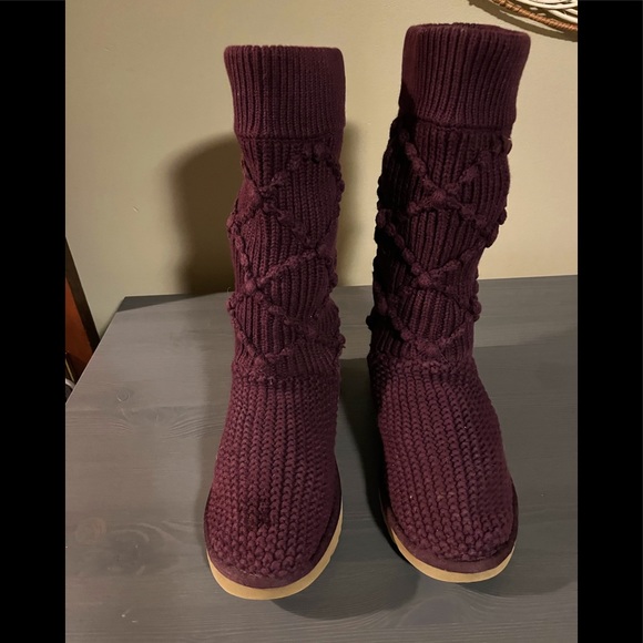 UGG Argyle Knit Boots - Picture 3 of 7